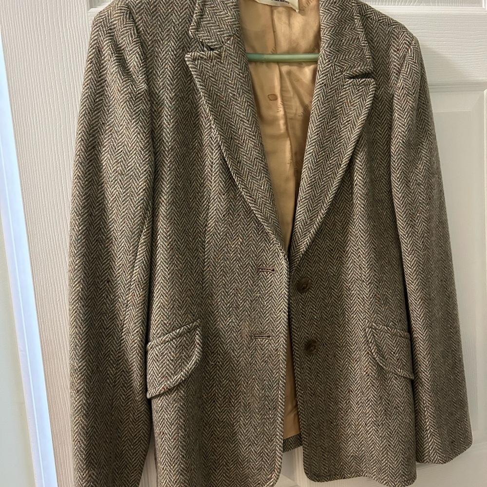 Classic Tan Herringbone Blazer - image 1